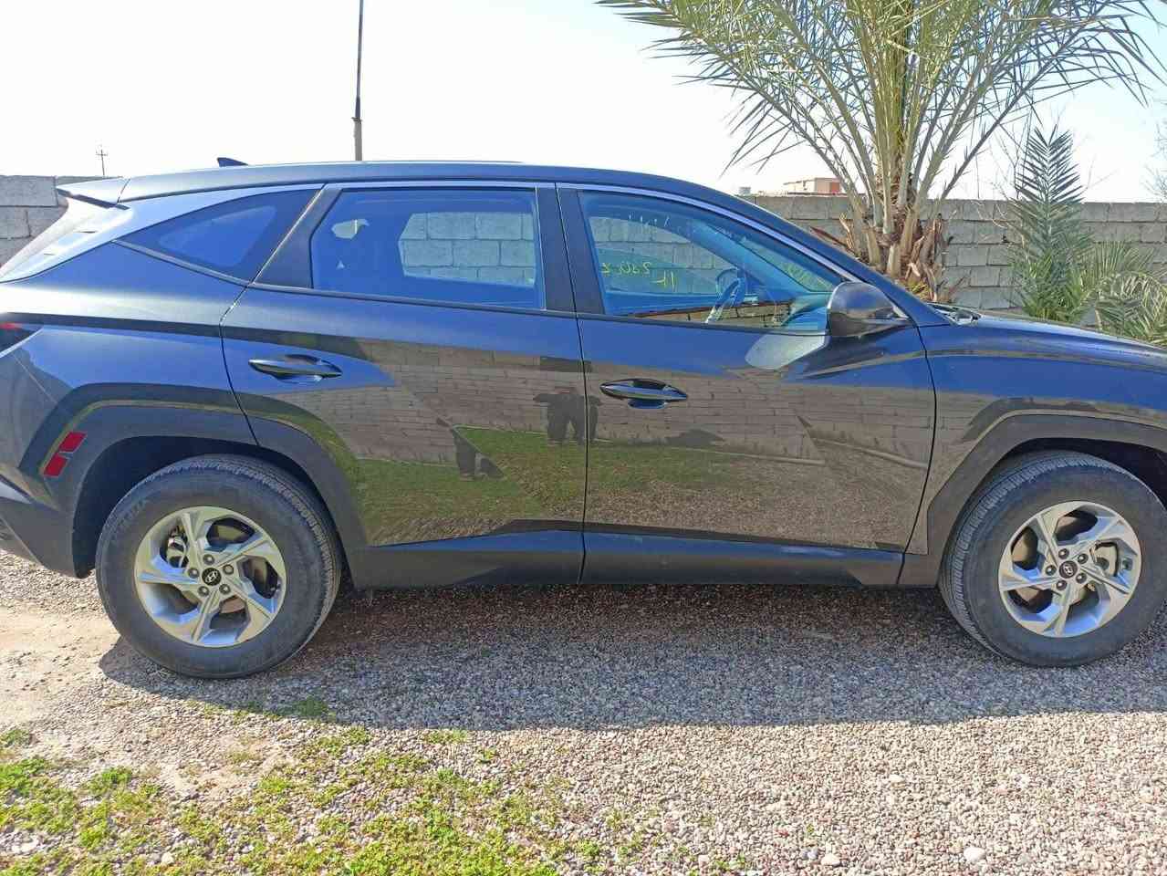 من رخصة الادمنية المحترمين
توكسان مديل 23وارد امريكي منفيس حرة
اللون نفطي
ماشي 20
تحكمات
هند بريك بصمة
رادارات 4
ويل كب بلادي
فول ماعدا البمة
محرك2500
ضرر بسيط
السعر 175وبيها مجال
*********** خابر وتدلل
