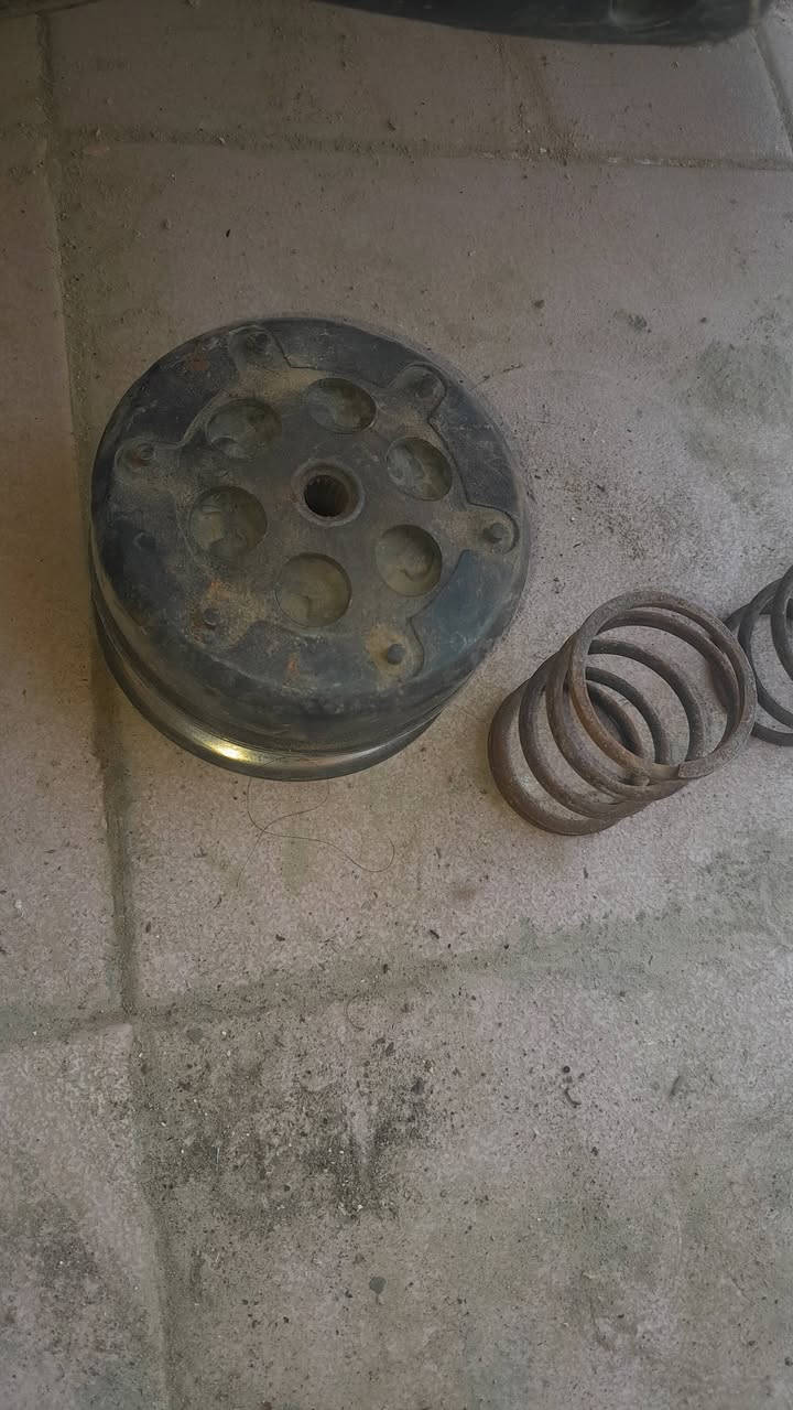 سلام عليكم
مكينه ماكس ١٢٠ مكفوله بلاد بس سلف ٥٥ شرط خرسه ب٢٢٥
طابوكه ماكس ١٢٠ شرط تشغيل ١٥٠
ويل امامي رياضي نجمه ٢٥
ويل خلفي هوه وتايره ٢٥
ويل خلفي سكنز فراشه جيتي ار نجمه بلاد ب٣٠
سوبر ماكس ١٢٠ عدد ٢ لواحد ب٢٠ 
كلج خلفي رياضي بلاد مو تجاري عوزه عجينه بس ب٢٠
اكسل كامل هوه وبوربريناته ب٣٠
***********
