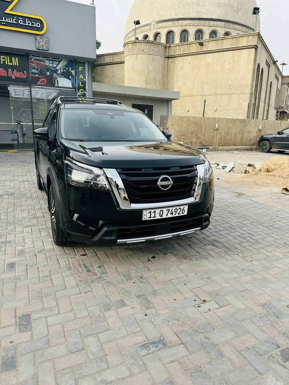 نيسان باثفيندر 2024 بلاتينيوم
ماشيه 18 الف 
الون اسود 
حجم المحرك V6 
رقم الشاصي 5N1DR3DH6RC204267
٧ راكب 
بنو راما طول القماره 
كشنات جلد تدفته تبريد 
كشنات منفصل 
التبريد منفصل 
صندوق كهرباء تحسس الرجل 
داتا شو عرض بلمراة
كامرات ٣٦٠ 
رادارات امام خلف جوانب 
سياقه ذاتيه وتحديد مسار ونقطه عمياء
شحن لا سلكي للايفون
فول تحكمات فول كهرباء الكشنات قلاب كهرباء 
مودات قياده حساس توقف اوتو وتطفئه وتشغيل اوتو ازدحام 
مراه داخليه ٣ مودات 
شاشه العدادات دجيتال تتغير الثيمات 
هواي مواصفات بلاتينيوم معروفه المواصفات-

وارد امريكي 
الحادث بارد الباب الخلفي فقط كفاله عامه
صور الحادث بلمنشور
رقم بغداد باسمي شهداء بعدلها سنه ونص 
اسويلك وكاله عامه 
محتويات السياره من الشركه 
بصمات ٢ 
ارضيات شركه 
كتلوكات الشركه 
قاعده رقم الشركه 
عده كامله وسبير
اي نقص مابيها على وضع الشركه 
السعر ٣١٠ ورقه 
مكاني بغداد حي القاهرة 

*********** 

ملاحضه: اهل الاختصاص يعرفون خواتها الحره بيش هيج حادث
