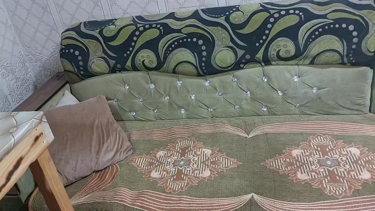 تخم اربع قنفات وزاويه 75 وبي مجال
***********
