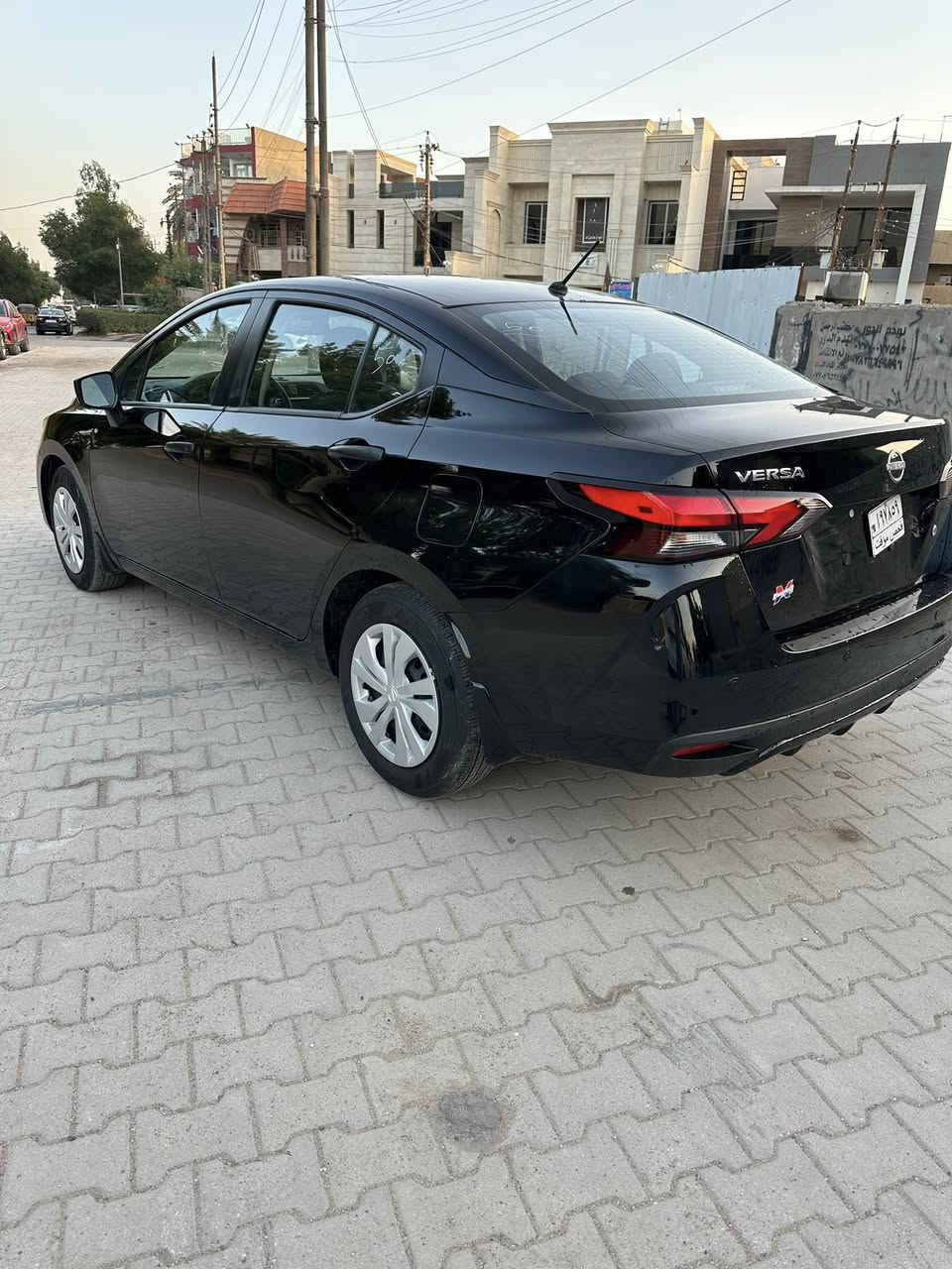 نيسان فيرسا موديل 2025 وارد امريكي ماشيه 5000 كيلو حادث فقط بنيد بدون دواخل على وضع شركه مكينه 1600 دخول جديد اربكات سليمه بكانها بغداد زيونه السعر 125 ورقه لاستفسارات *********** وساب
