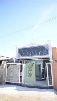 بيت للبيع بغداد الشعب  حي البساتين مساحة 100 متر  السعر 60 للتواصل 077...