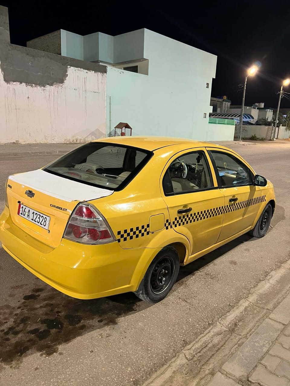 افيو خليجي موديل ٢٠١١  السياره بسمي بيهه رشات جهت عبري بس سياره جاهزه السعر 49 وعليهه غرامه ٤٠٠ ينكطعن من السعر مكان نجف الرقم ***********
