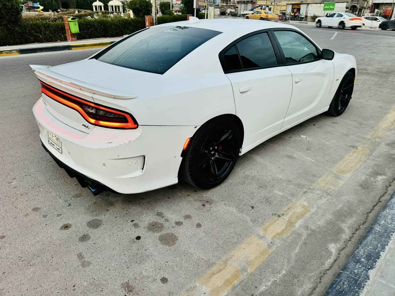 السلام عليكم
للبيع او للمراس سياره عالي او  ناصي 
جارجر موديل 16 محرك هيمي5700 لون ابيض رقم بصره 
حادث امريكا فقط جاملق وبنيد تبديل. وباقي السياره بدون حادث ولا صبغ 
شاشه جبيره 
شفتات ستيرن 
كشن حظن 
ويل نجمه 
باتري جديد 
منظومه تبريد ومنظومه ماي جديده 
برمجه وفتح سرعه يم رسلي ماشيه ٩٠ ميل 
الي تعجبه السياره مااقصر وياه   الي ما عنده رصيد فقط يرمشلي وانه اتصل بي 
السعر 170 هاتف ***********
متوفر واتس والي تعجبه مااقصر وياه
