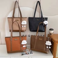 شنط نسائية • جملة • مناسبة للمحلات