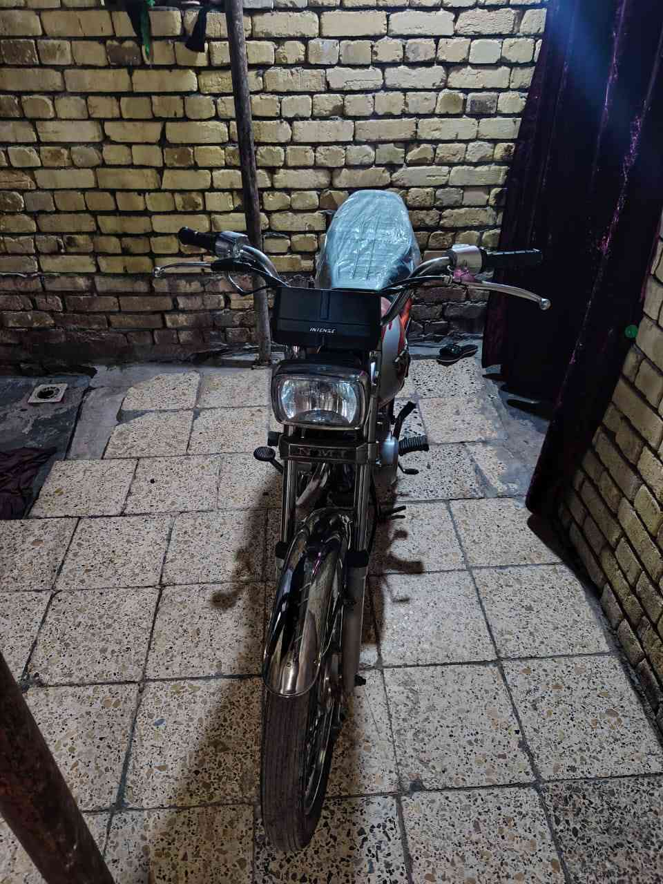 السلام عليكم شباب دراجه للبيع اوراق اصوليه موديل 20   السعر 950 وبيها مجال بلاد *********** متواجد واتساب
