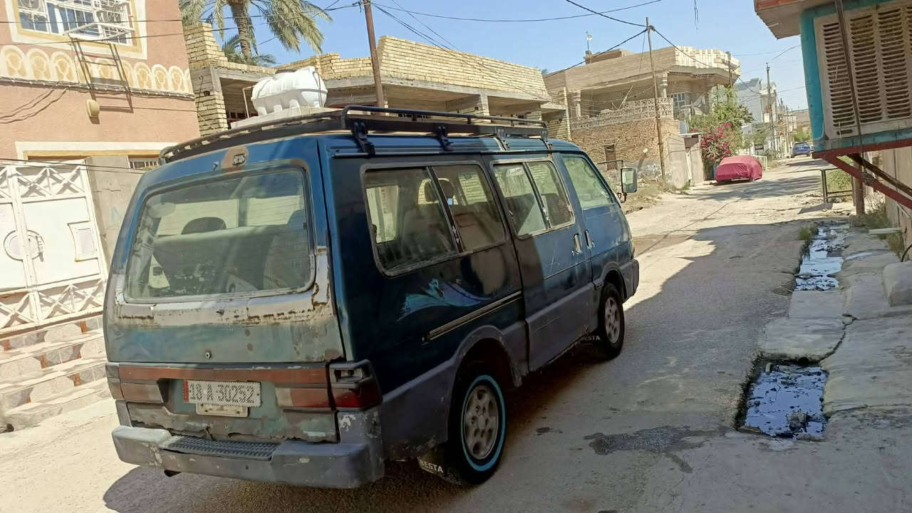 سلام عليكم كيا بسته للبيع موديل 95 رقم انكليزي أجرة 2030 المكان ديالى الخالص رقم الهاتف  ***********
