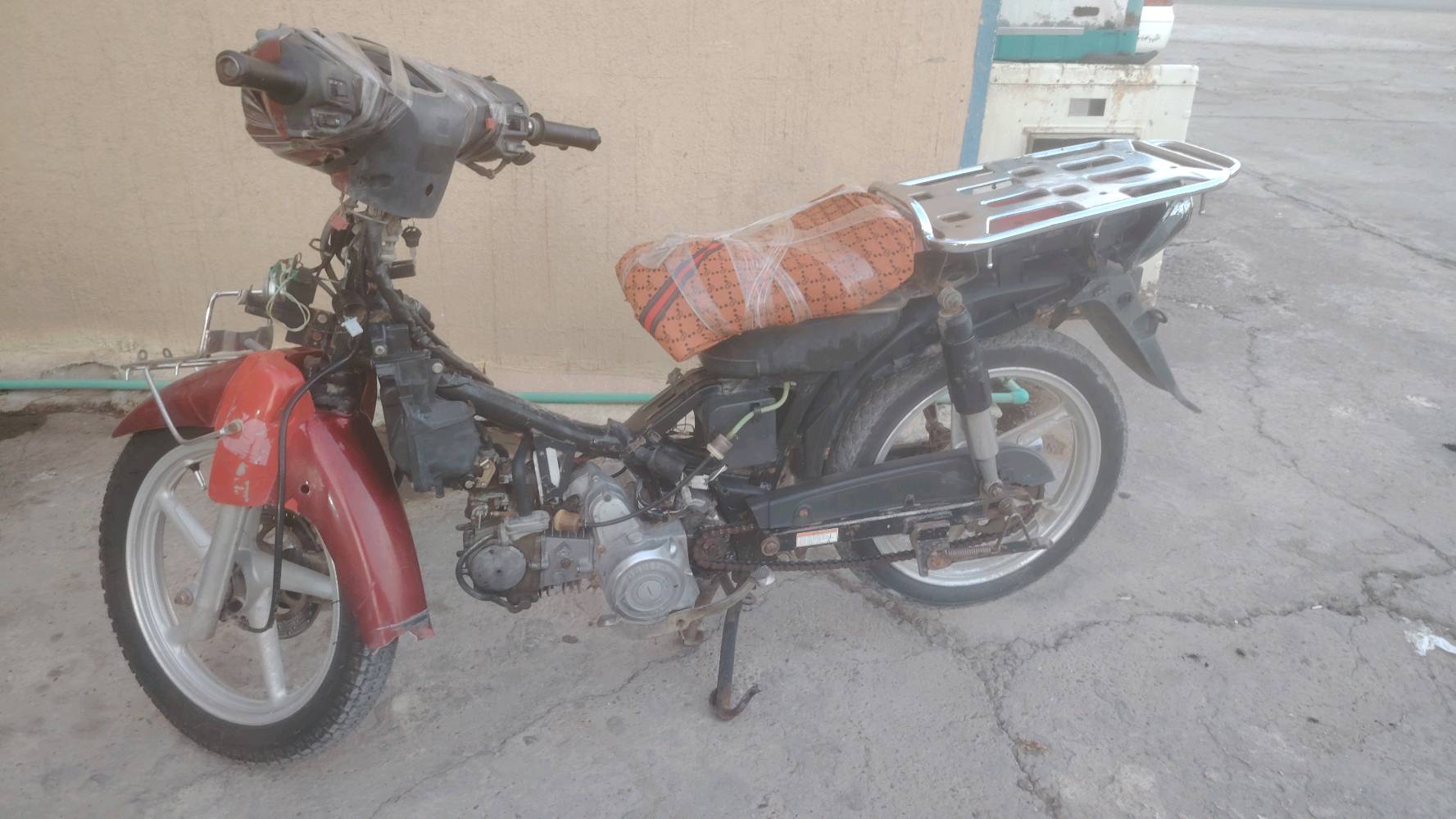 ما طور سلفيز شغل السعر 250 صلاح الدين بلد ***********