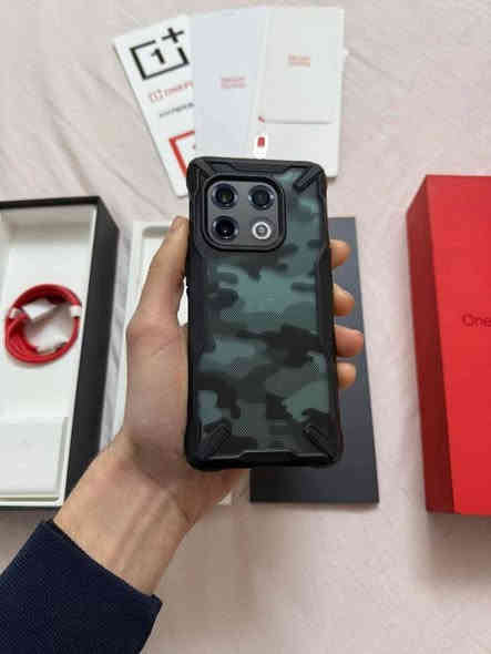 السلام عليكم  
OnePlus 10 pro
 256/12   |    شريحتين 
100% نضافه
 للبيع موجود توصيل
***********
