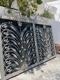 باب • شوراو • للبيع