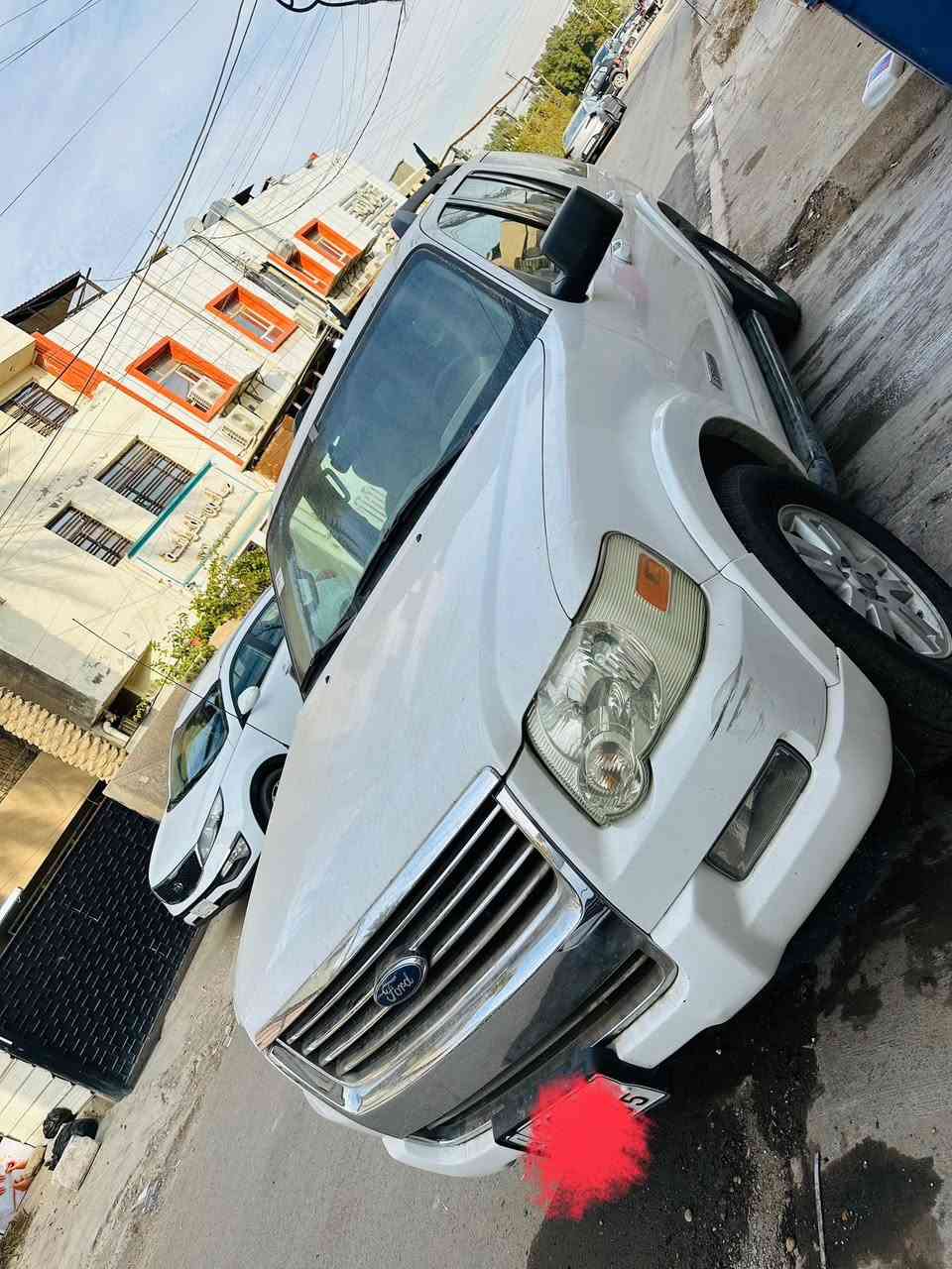 اكسبلور ٢٠٠٧ ما ناقصه برغي 
رقم شمالي الجديد 
المكان بغداد الغزاليه 
هاتف ***********
