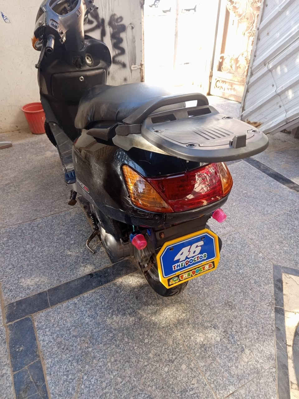 سلام عليكم دراجه هونده سبيسي للبيع كلشي شغال سلف هندر شغال اشاير هورن اوبامه  عالي ناصي دراجه مفتوحه واحد عراق ناقصه عينه  سعر 750بيه مجال مكان جمعيات اربع سايدات الاتصال على رقم  ***********
