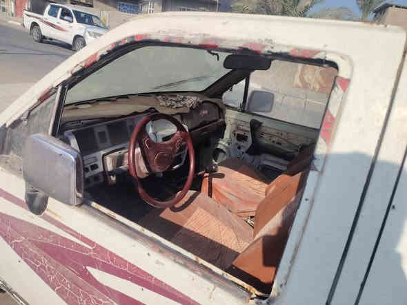 سلام عليكم بيكم نيسان مديل 1989رقمه بصره الماني لبيع مكينه كايمه تصليحه ب200الف حداده 80بل ميه تايرات نضاف كلش سعر 18وبيه مجال قليل وذا كو مراوس راوس مكاني بني منصور ***********
