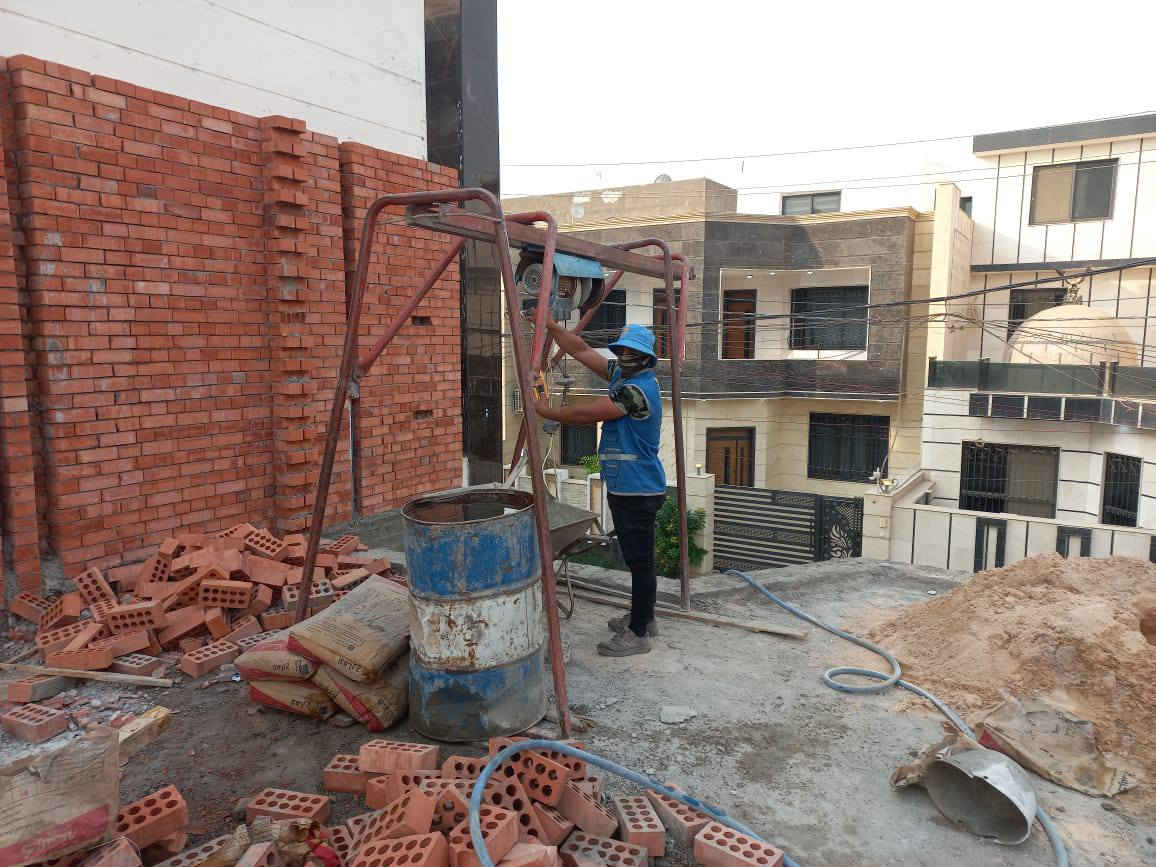 السلام عليكم
بناء وصب السقف الطابق الاول 

دار مساحة 200متر في منطقة الجادرية 

مستعدون لبناء الدور والمباني السكنية بالجودة العالية 

***********
