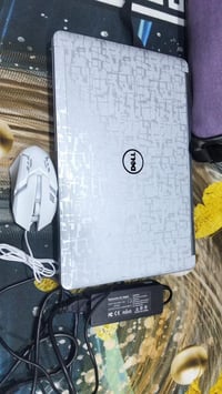 لابتوب ديل • جديدة • استخدام مرة واحدة