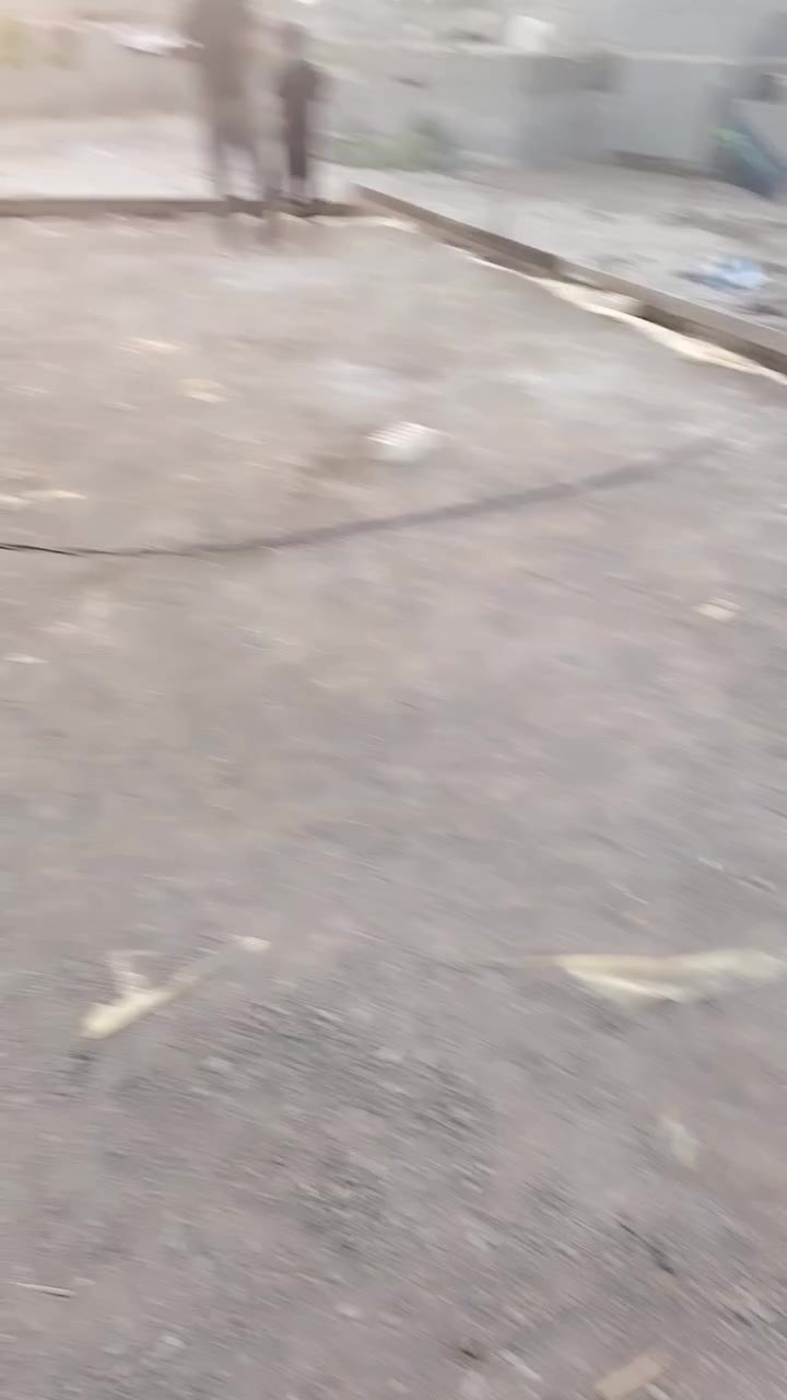 كادر صب شغل درجه اولى اسعار مناسبه وكادر تفليش وسبيس وحدل وفرش راجع وتطليع تراب وصب رباطات بأسعار مناسبة للستفسار على الرقم ***********
