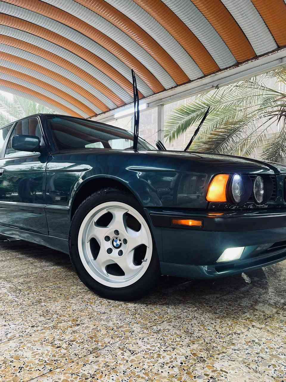 السلام عليكم BMW موديل 1995 اصل حجم 540 جديدة للبيع مكاني بابل *********** السعر 85
