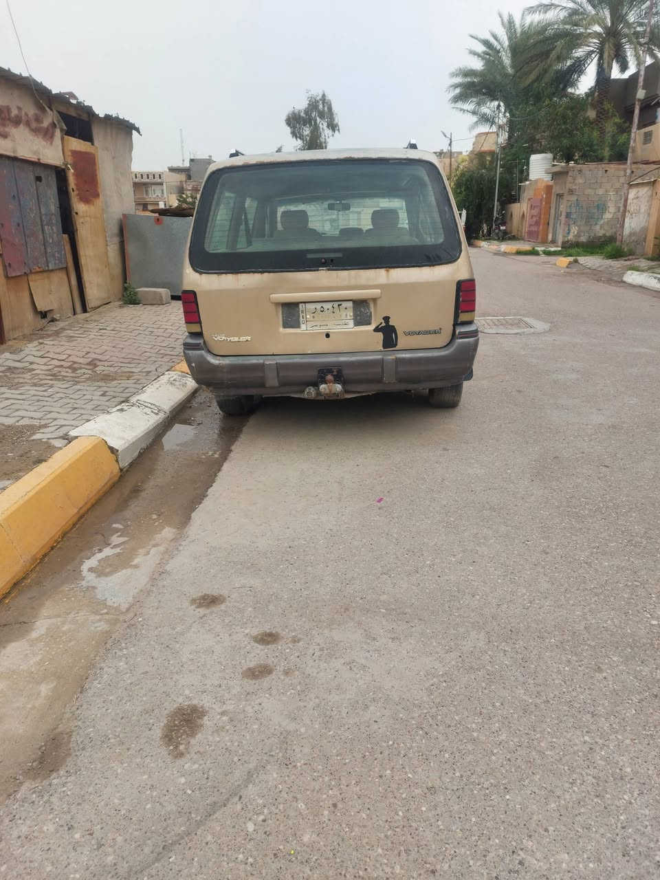 سلام عليكم دوج كلايزر
ستيشن موديل 91 رقمه قادسيه صاحبه موجود

السياره حاليا بعقوبه التحرير 

 السياره مهموله

 بس السياره مبيها شي شغالها 

السعر ٢٠ 
 
للاستفسار ***********
