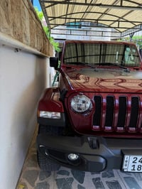 ‎جيب رانكلر موديل 2022 ماشية 37 الف باسمي السياره بدون حادث  مكفول الس...