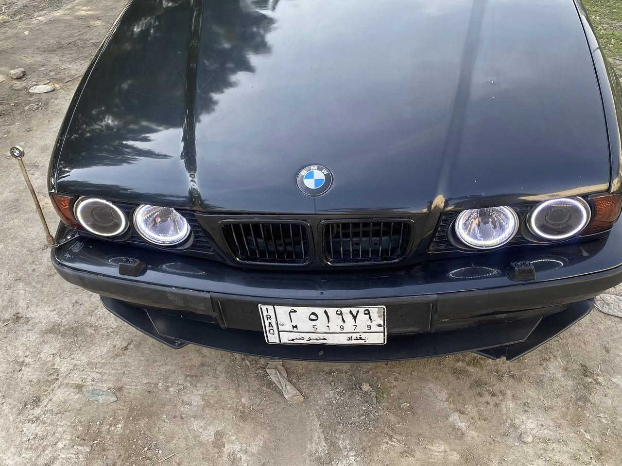 السلام عليكم
بي ام ٥٢٥ مسكر فانوس موديل ١٩٩٤ فول مواصفات كشنات كهرباء تجاوي كهرباء داخل جلد كارتير كوله جديد مابي فطر السياره كامله الحمد لله نقصها حداديه فقط نص عمر ويل ام جديد تخم تاير جديد باتري جديد مسوي ادامه منضومه احتراق كامله رقمها بغداد صاحبها يريد مداور  هاي كول تفاصيلها ليجيني واحد يكلي دزلي تفاصيل رايد مراوس مارسدس دب محور بطه بس كون نضيفه رقمي *********** مكان السياره بغداد الكراده وكل جمعه اتواجد بالحله سعرها ٧٠ ومجالها كلش قليل
