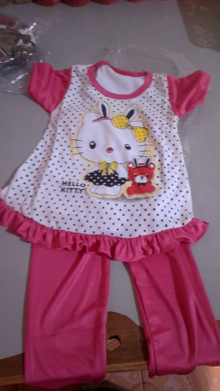 تراك بناتي بي قياسات 
سعر 3
يوجد توصيل


**إذا كنت صاحب هذا الإعلان وتريد حذفه لأي سبب، رجاءا أرسل رسالة إلى الدعم الفني**