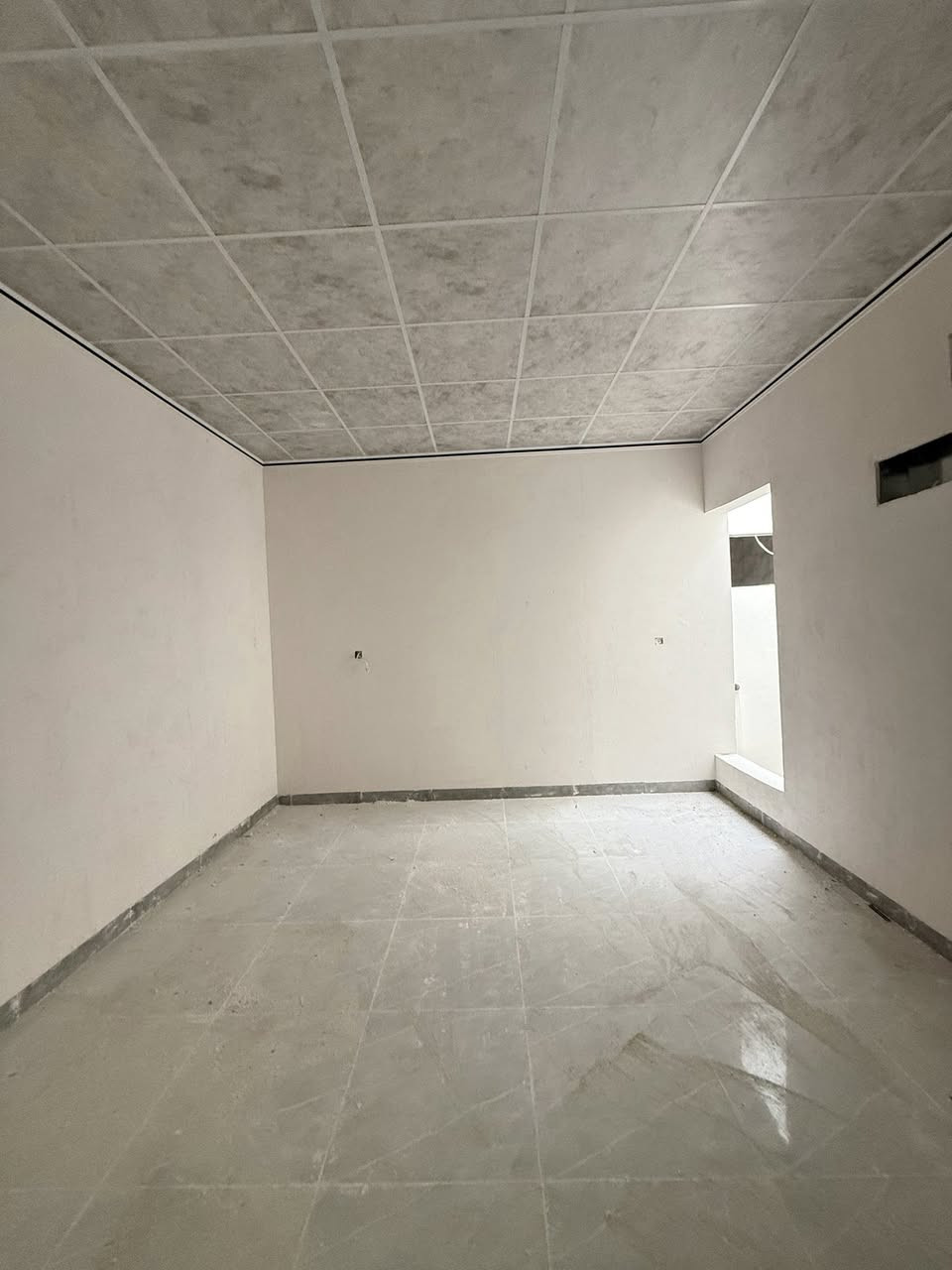 3 دور للبيع الموصل حي المرور مساحه كل دار 100 متر 
طابقين مفصول طابق الاول عن الطابق الثاني 

طابق الاول غرف نوم وهول واستقبال ومطبخ وخدمات 
طابق الثاني غرفتين واستقبال ومطبخ وخدمات 

والدار الثاني 4 غرف نوم وهول واستقبال ومطبخ وخدمات 

سعر الدار 165 مليون قابل للتفوض 

للإستفسار مراجعة المكتب او الاتصال على الأرقام التالية   عمار العبيدي   

***********

*********** واتساب

  ايمن   

 ‏‪0750 214 4093‬‏    ‏

‏‪0775 630 2993‬‏ واتساب

   اوس 

‏ ‭0770 287 3744

‏  ‬ ‭0750 219 5078‬    

ابو سند 

‭0 775 714 2899‬

عنوان المكتب حي النور سايدين دانية ماركت مقابل افران الرائد   #الرواسي_للعقار
