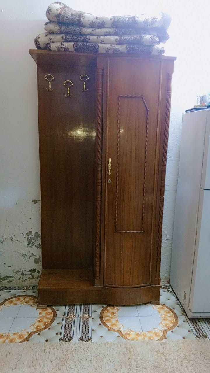 غرفه  تزكام  ابلوك نظيفة السعر بيع مستعجل650  وبيه مجال ‏
‪0789 389 8465‬‏
