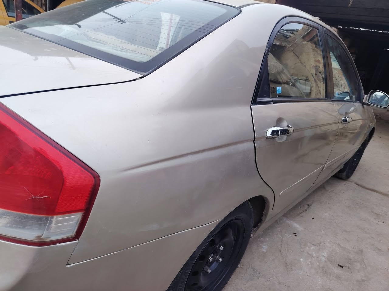 سبكترا ٢٠٠٨ حلوة السياره مكينة كير تمام رقم بابل مصبوغة حزام بدون حادث معروضة ب ٨٥ وبية مجال موجودة بكربلاء السياره ***********
