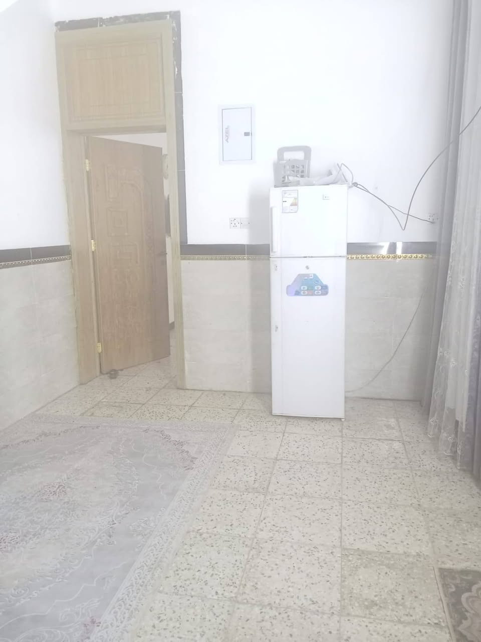 سلام عليكم بيت مساحته100
كامل مكمل نواقصه اني اكملهن تستلم جاهز البيت طابو سند25 عنوانه نادر مقابيل بانزين خانه مال العرفان يبعد عن تبليط 300متر منطقه جديده  متوفر كلشي خدمات كامله  ارقامي 👇👈***********
***********متوفر وات ساب  ثنياتهمن  هاي تفاصيل البيت ماعندي اي تفاصيل بعد البيت جديد صارله سنتين من كامل
