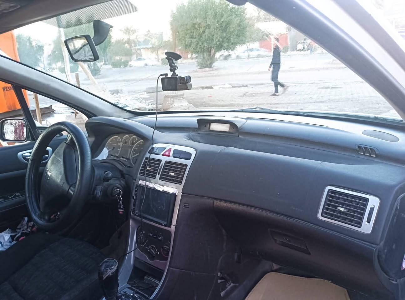 للبيع بيجو فرنسي 307 – موديل 2004
رقم النجف
المحرك نظيف جداً
الكير نظيف وسلس
الحدادية جيدة
كاميرا أمامية وخلفية
بصمة أبواب

 المكان: محافظة بابل – قضاء الحلة – شارع 80 جهة النجف الأشرف

 السعر: ٤٠ ورقة 
 قابل للتفاوض البسيط للجاد فقط


**إذا كنت صاحب هذا الإعلان وتريد حذفه لأي سبب، رجاءا أرسل رسالة إلى الدعم الفني**