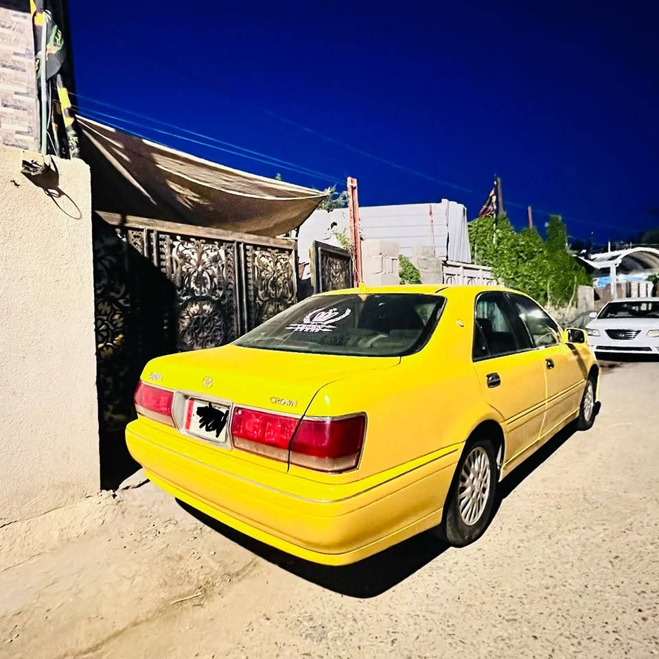 السلام عليكم ملكه جنون نقل جثه محرك دي فور الصغير ابيعلك ادوات  راعيه موجود   بعلك دوات  سعر 45 ورقه بيه رقم مميز ترهم مراوس السياره جديده ما مشتقله عله خط  *********** واتساب
