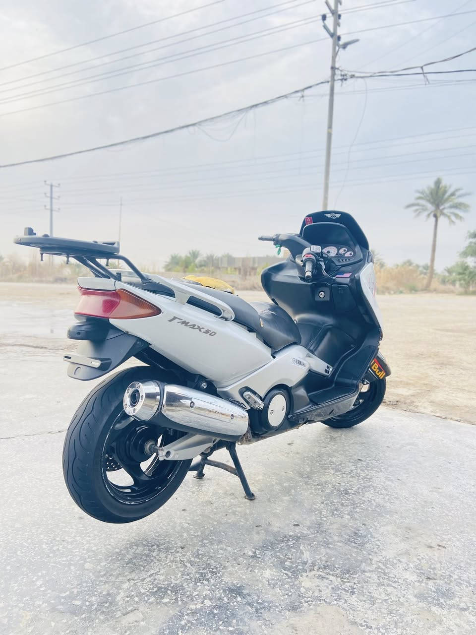 يالله للبيع تي ماكس 2007 كفاله عامه جيب فيترك وتعال  من كلشي بس بيه نقص الشباره مال بجم فقط أي نقص مابيه نضافه كدام عينك واحلا من الصوره دهن كله امزويل ومي زيتي الدراجه ممتعوبه حتى ماطلع بيها السعر 16 ورقه وبيه مجال شراي تعال خاص او *********** مكاني بابل
