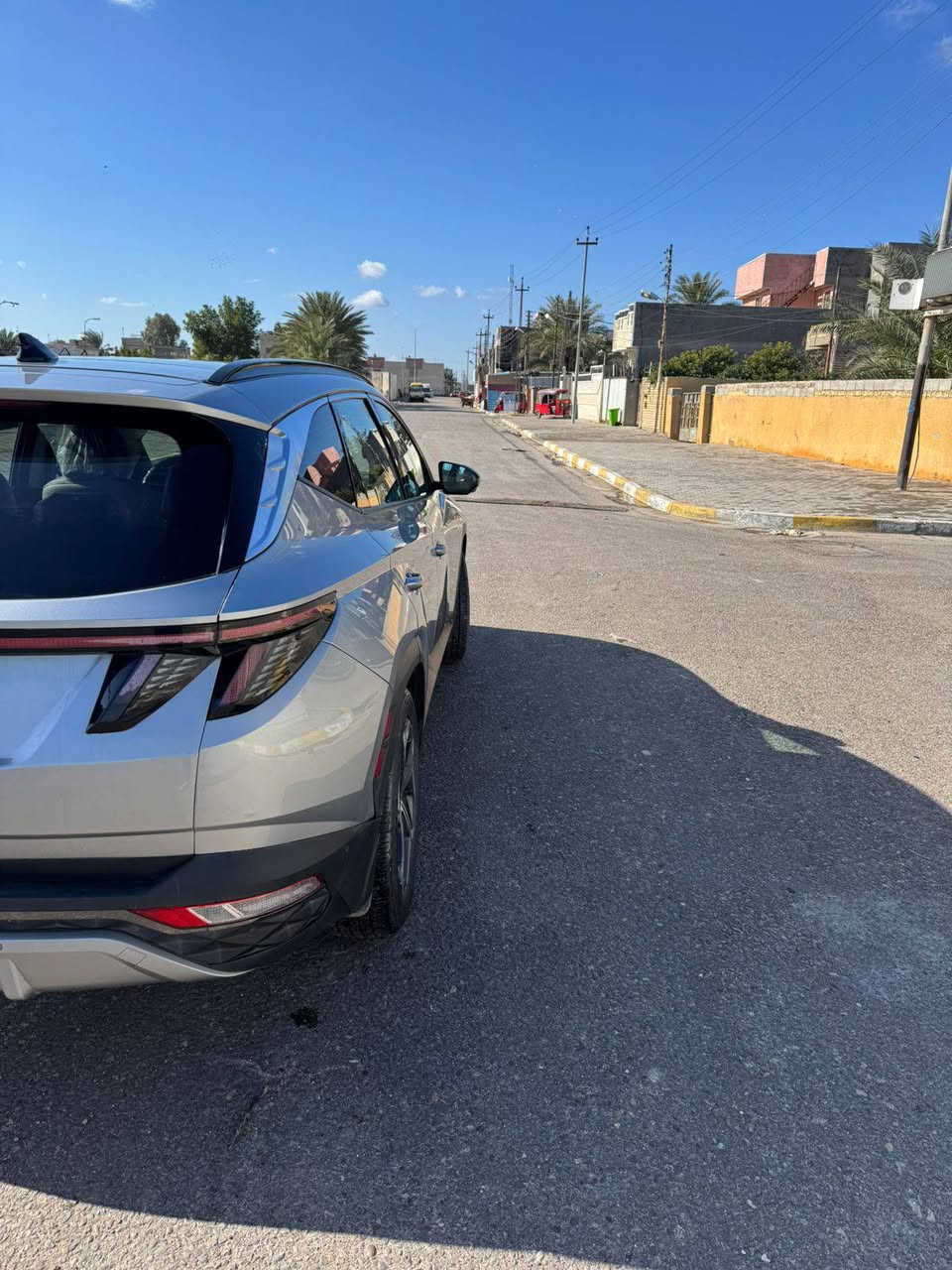 سلام عليكم توسان٢٣ توسان فول مواصفات١/١
بدون تبديل 
بدون ايرباك حادث خلفي بسيط جدا مكان سياره بغداد الشعب
***********
