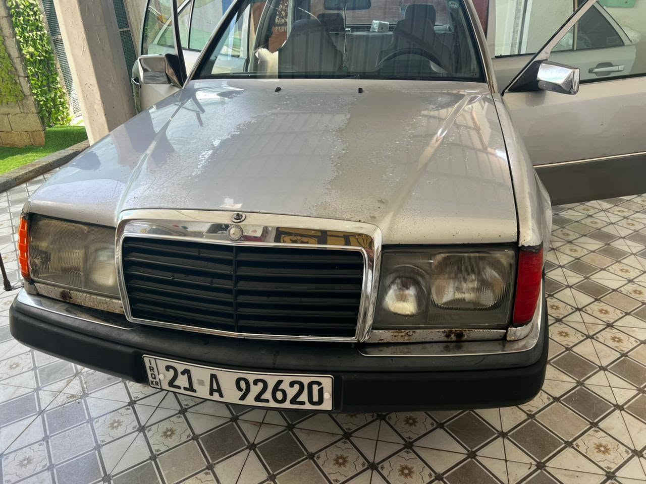 مارسدس دب مديل 94 مكينه بطه 2500 رقم شمالي السنويه لغايه 2028 تخم تاير باتري جديد صدر جديد السياره بيه جراد مكان سياره مندلي السعر 58 وبيه مجال رقم صاحب السياره ***********
