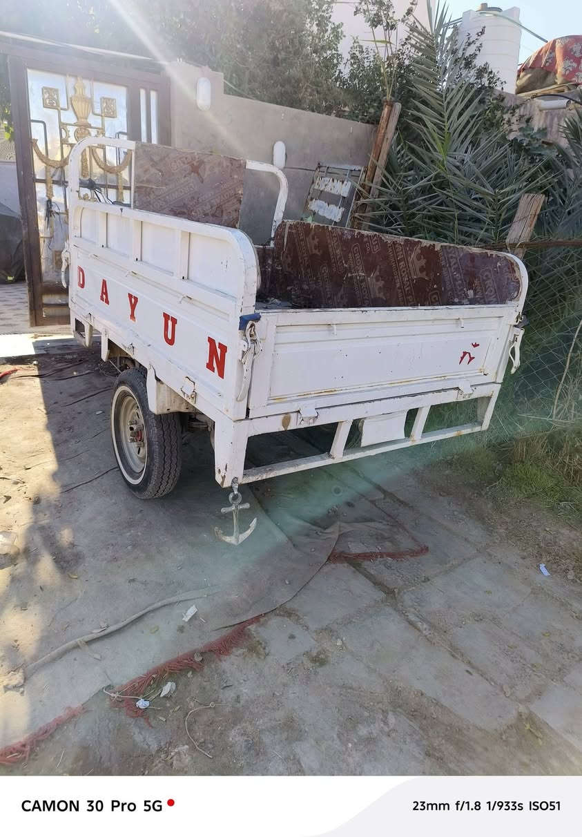 ستوتة اوراق مديل 2018 تخم تاير صدر جديد   جاهزة كبل للشارع سعر مليون ٦٠٠ /***********9 مكينة ما مفتوحة
