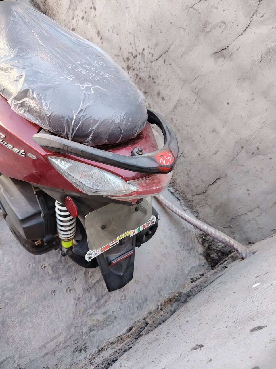 السلام عليكم دراجه للبيع ماكس منغولي حديث موديل 17 دراجه بالكرتونه***********
