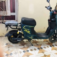 دراجه البيع سعر 450 وبيه مجال ار R9 خمسه  بطريات سرعه 99 هاذ رقمي 0786...