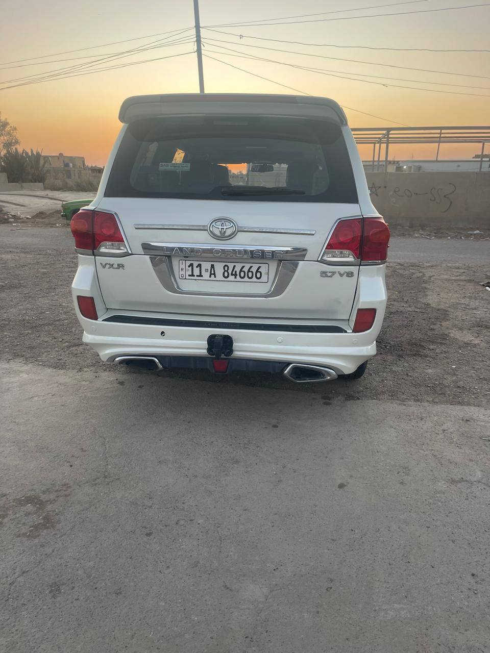 السلام عليكم
مكلف بالنشر
لاندكروز موديل 2008
Vxr فول مواصفات خاصة اربع بصمات
محرك 4600 اربع بصمات
صبغ جاملغ خلفي والسونار موجود وي الصور
سيارة جاهزة تخم تاير تبريد حدادية امامي خلفي كله جديد مابيها نقص برغي
رقم بغداد بأسمي
مكاني واسط / مركز المدينة
استفسار تواصل وي صاحب السيارة
***********
***********
