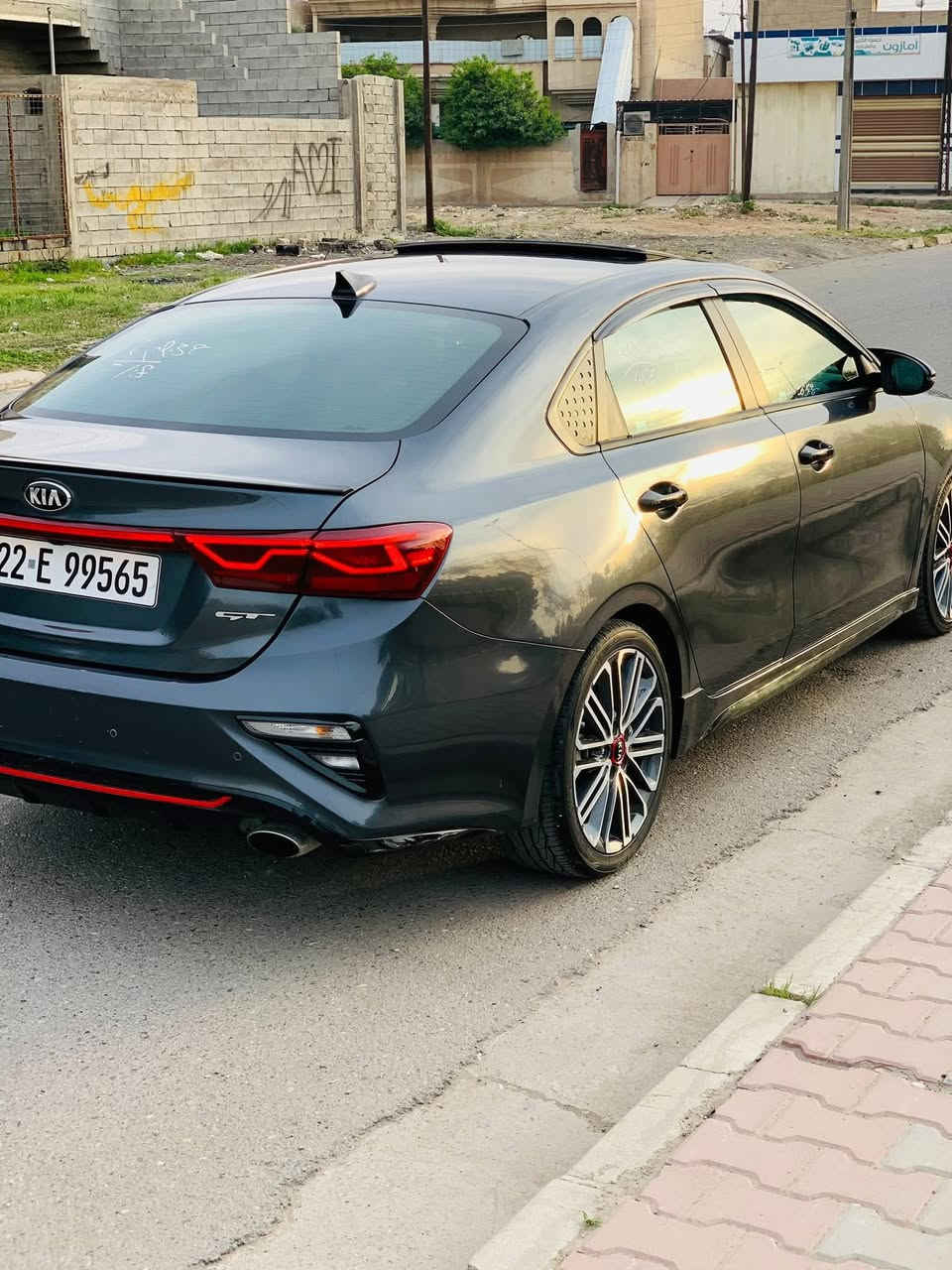 كيا فورتي gt تيربو sport 2021 
فول مواصفات 
بدون ضرر فقط دعامية امامية بدون صبغ 
كير عادي / كير عادي 
رادارات فتل 
بصمه تشغيل / بصمه أبواب / بصمه صندوق 
تحديد مسار 
سياقه ذاتية 
فتحه سقف
كشنات جلد 
صوت كروز رياضي 
أشاره ترحيب 
لايت زنون 
بك ليت لد 
ويل ١٨ سبورت 
أشاره بل مري 
شحن لاسلكي 
قطعتين تبريد 
مكاني موصل حي الوحده 
رقم اربيل بسمي هزه وسنويه جديده شرط التحويل  السعر ١٤٠ 
 ***********
