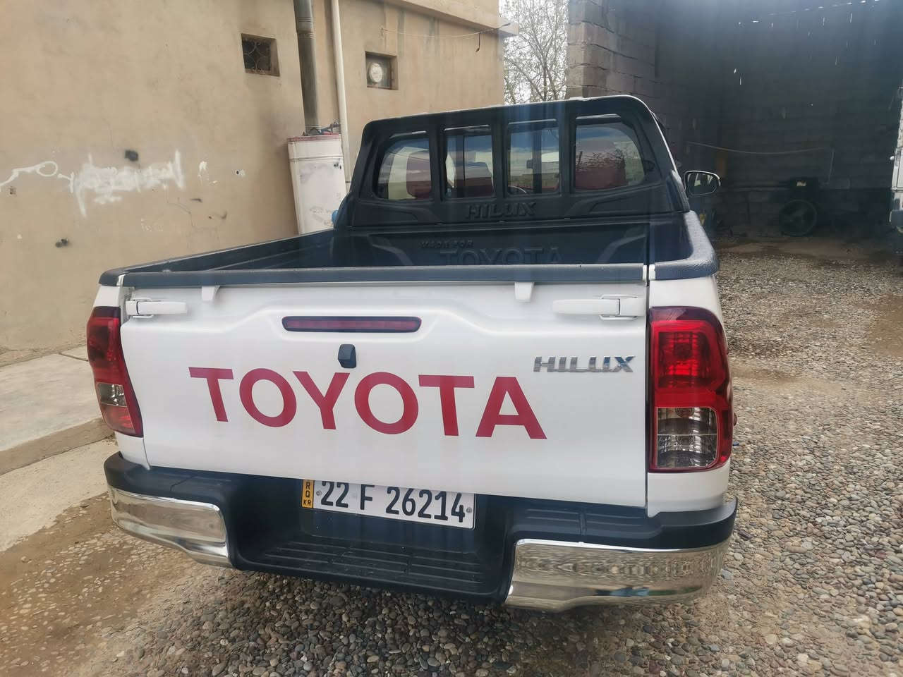 سلام عليكم ورحمة الله وبركاته عندي مرزي ٢٠٢٣ السياره كفاله عامه من كلشي من رصعه وبارد السياره جديده مال جناي ما تصرف عليه أربع السياره رقمه شمالي أربيل تحويل ثاني يوم سنويه جديده السياره وتماتيك نص فول بس كلش شرط كير ومحرك شرط صدر جديد السعر ٢٥٥ وبيه مجال الطيبين رقم الموبايل *********** مكاني صلاح الدين الشرقاط ملاحضه عتذر عن بيع مده و قصاط
