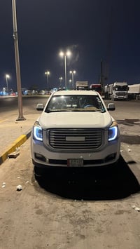 المواصفات 8سلندر محرك (5300) تو ويل طبله قاصة سريه فول تحكمات + انظمة ...