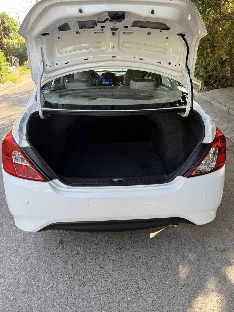 السلام عليكم
سني موديل 2021 هندي 

بدون دواخل وايرباك 

رقم سليمانية باسمي تحويل مباشر 

تواصل على الرقم *********** 

السعر 110 وبيهة مجال جدا بسيط
