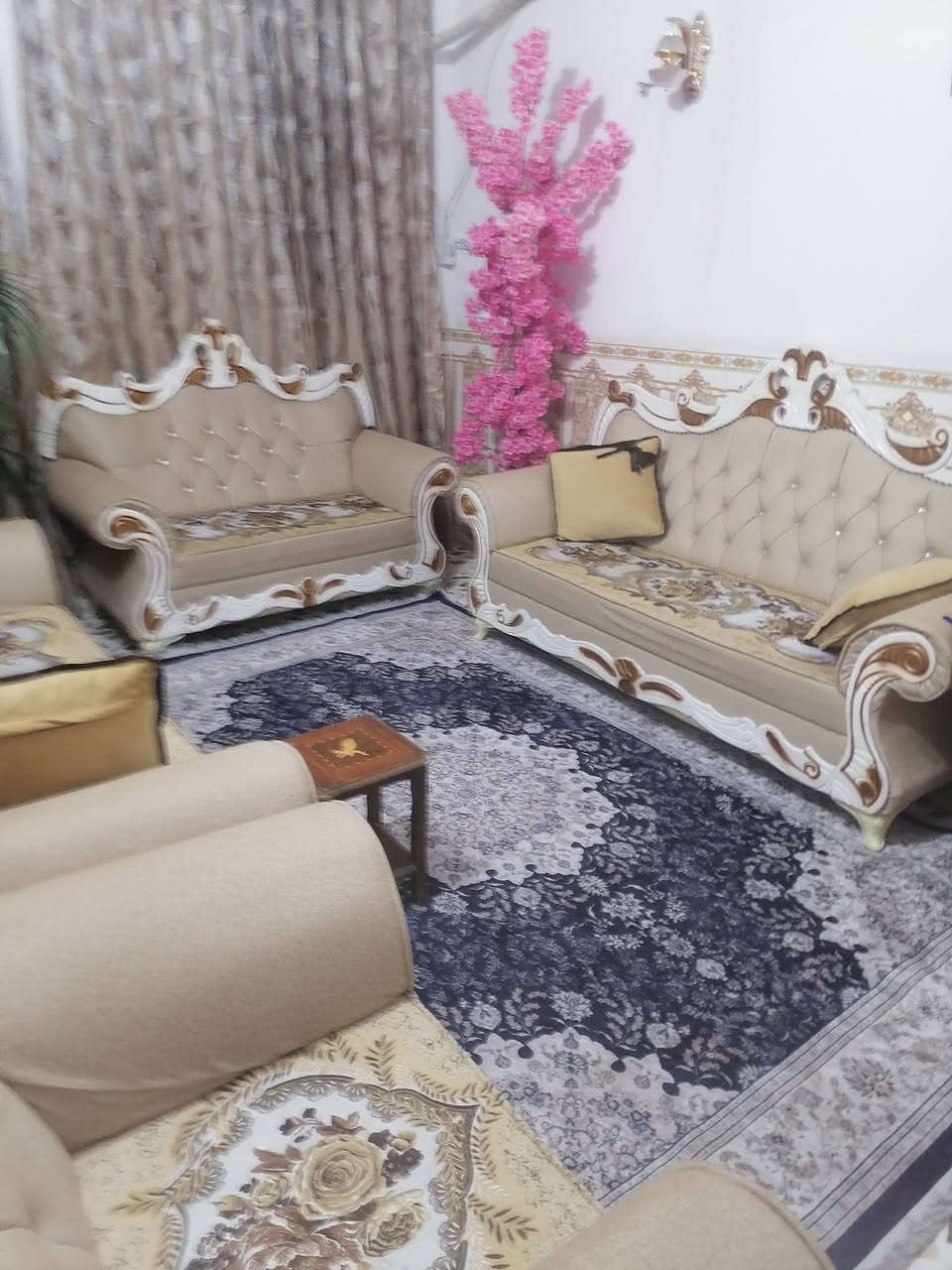 سلام عليكم دار للبيع شعله  دوانم شارع حسين كابريتر مساحه ١٠٠
مقابل قطاع ٧ 

حتوي غرف نوم عدد ٢

حولي ١ كبير

حمام ٢

ستكبال ١

زراعي سند ٢٥ قرار محكمه

يحتوي علئ مشتمل معزول

السعر ١١٠ ملون

ستفسار  ***********
