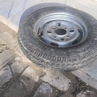 تاير • نظيف • قطع غيار