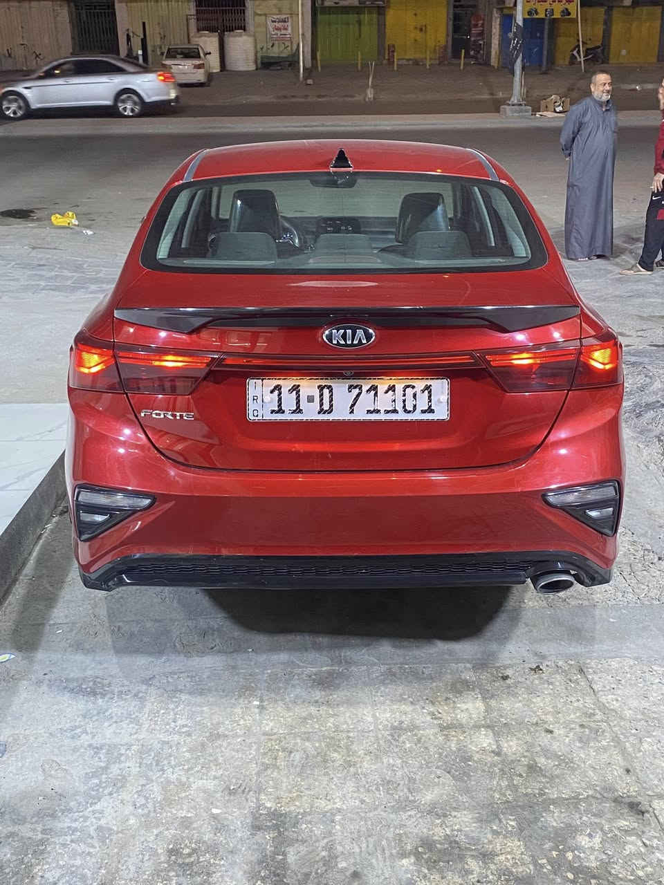 السلام عليكم فورتي موديل ٢٠١٩كير AT كفاله كير ومحرك وصدر سياره حادثها بابتين مبدلات ماشيه ٢٩ميل شادلها منضومه غاز سياره بدون صبغ كفاله عامه باسمي تحويل ثاني يوم عنوان السياره بغداد الكرخ اتصال *********** السعر ١٣٣وبيها مجال
