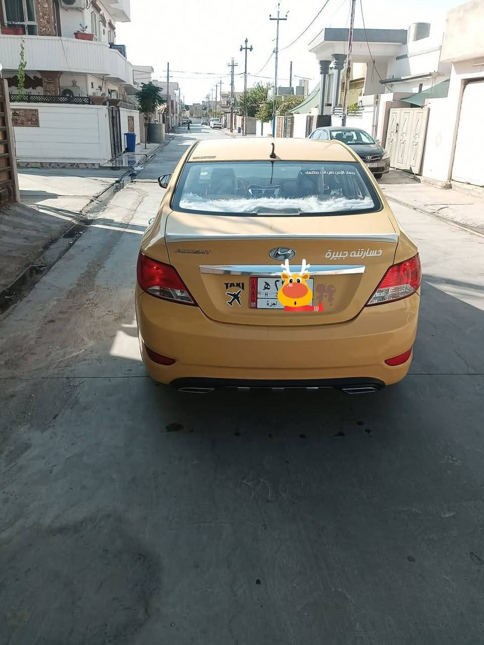 اكسنت 2015قطرتين ضرر بني معجون فقط باقي كوله جديد  شراي تصال***********وسعر88
