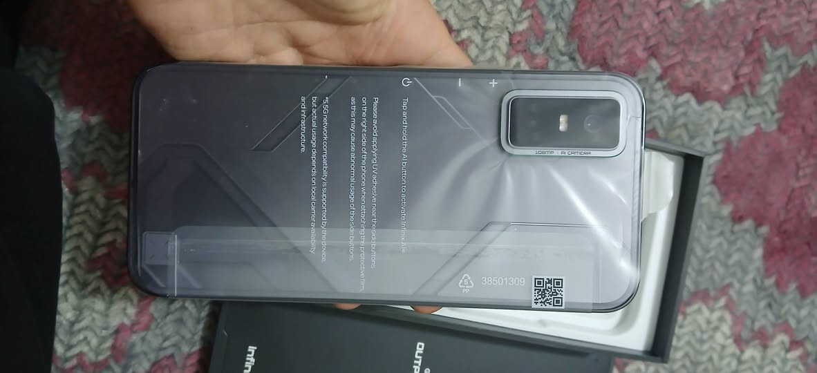 انفنكس GT 30 Pro كيمك  مفووول مواصفات
نضيفه  ستعمال يومين وبي ضمان شركه 6اشهر
ذكره 256
عشوائيه 24
سعر ٣٥٠ وبي مجال 
***********
