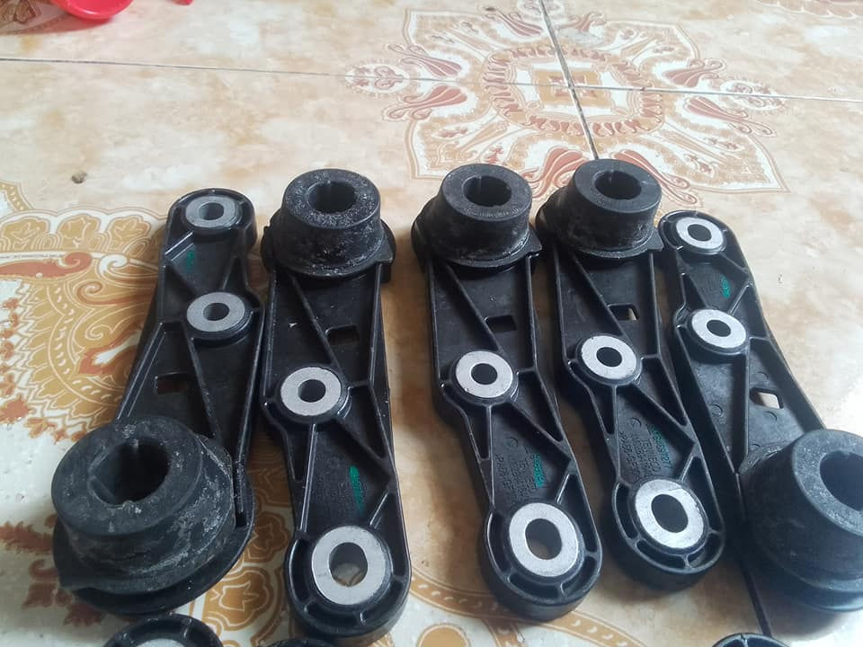 من رخصه مدير كروب 
اليوم وصلت غراض جمسي أكاديا
أي شخص حجز عندي غراض خالي يراسلني
*********** محمد الربيعي
***********محمد الربيعي
