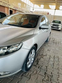 موديل ٢٠١٠ • ماشي ١٠٠٠٠٠ • مكفول
