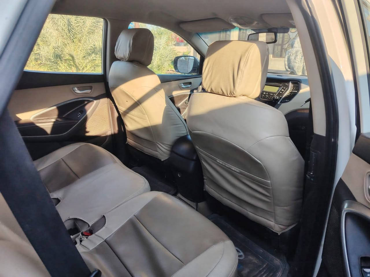 سنتافي ١٤ خليجي ٧راكب ٣قطع تبريد ٤سرندر كفاله عامه من الصبغ و الضربه رقم أربيل انكليزي جديد السعر ١٥٠ وبيها مجال حك الجيه رقم التلفون ***********واسط النعمانيه
